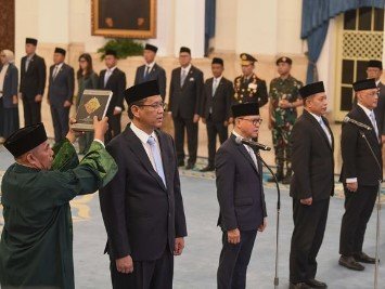 Koalisi Pemerintah Umumkan Reshuffle Kabinet, Fokus pada Penguatan Ekonomi dan Stabilitas Politik